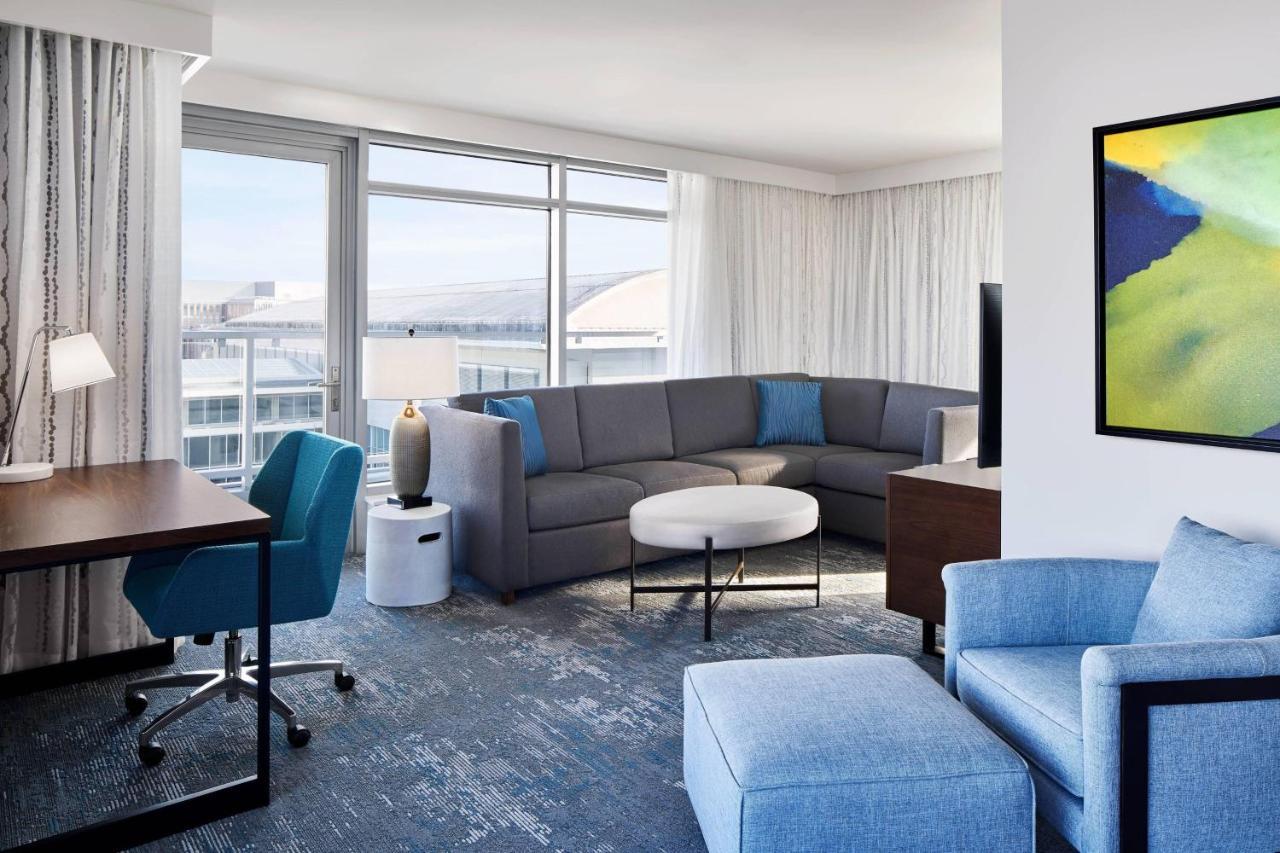 By Marriott Downtown/convention Center Hotel Washington